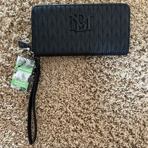 Badgley Mischka Wristlet Wallet - BRAND NEW WITH TAGS